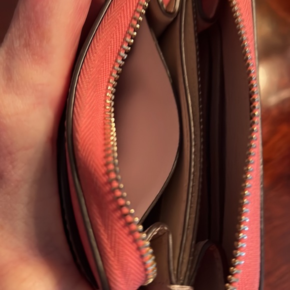 Kate, spade, small, zippered, wallet - Picture 8 of 9